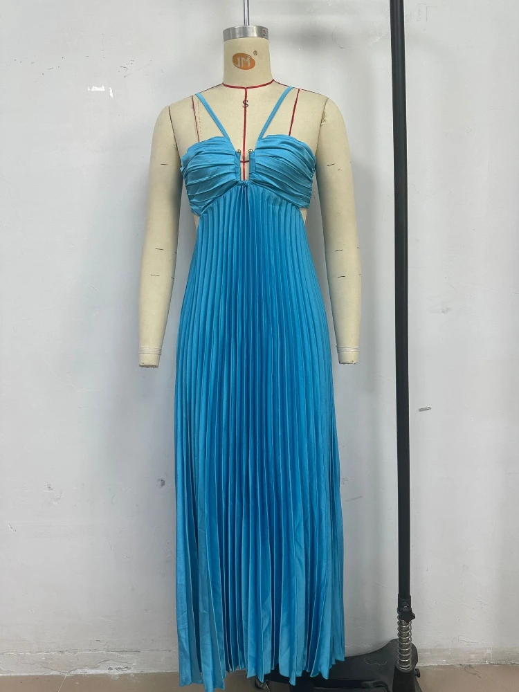 2025 New Women's Fashionable and Elegant Summer Camisole Beach Vacation Long Dress Elegant Backless Pleated Long Dress - Image 6