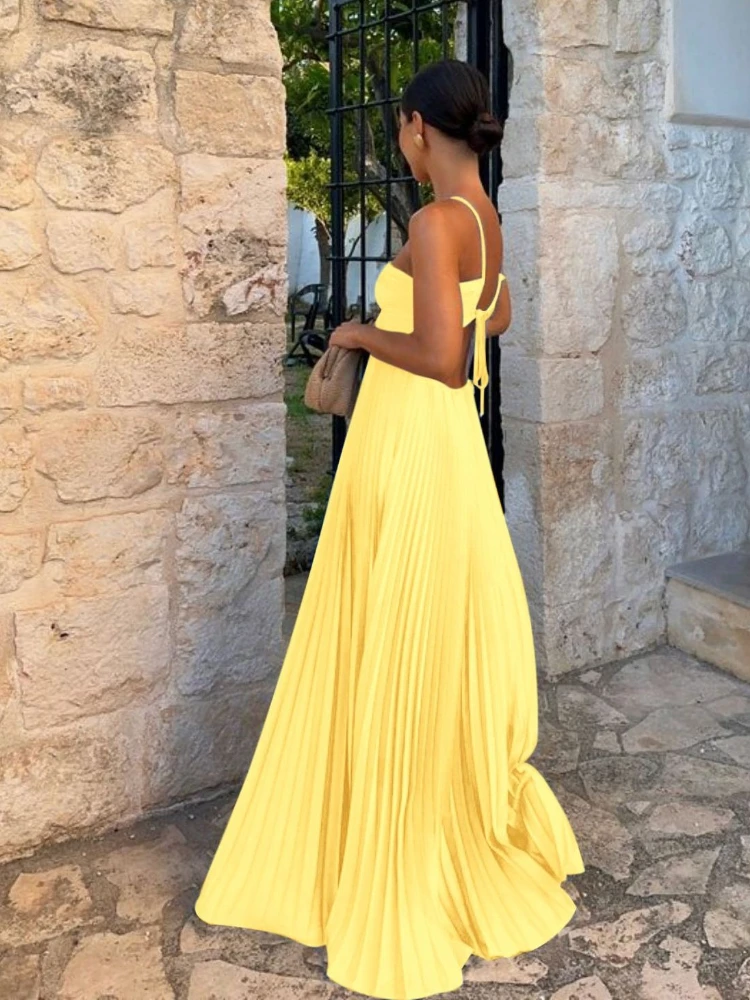 2025 New Women's Fashionable and Elegant Summer Camisole Beach Vacation Long Dress Elegant Backless Pleated Long Dress - Image 2